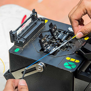 Fusion Splicer: The Essential Tool for Fiber Optic Splicing Excellence