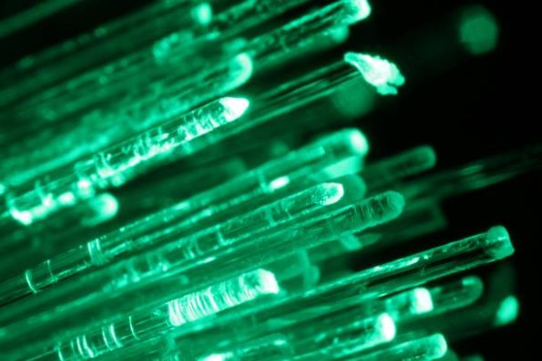 Fiber Optic Cables: The Backbone of Modern Data Networks-3