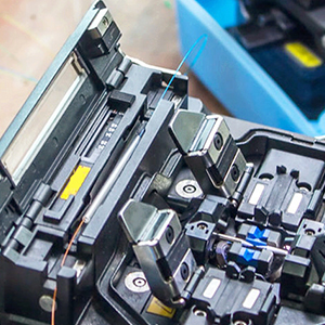 Ultimate Guide To Fiber Optic Cable Splicing With Fusion Splicer