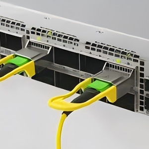 40G QSFP+ Cables: DAC vs AOC – Understanding the Differences