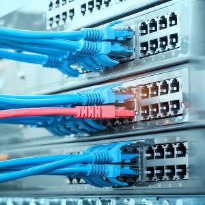 SFP vs RJ45: Making the Right Choice for Your Network Needs