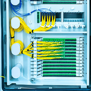 Enhancing Multimode Networks: The New 1×N 650~1300nm PLC Fiber Optic Splitter with ABS Box